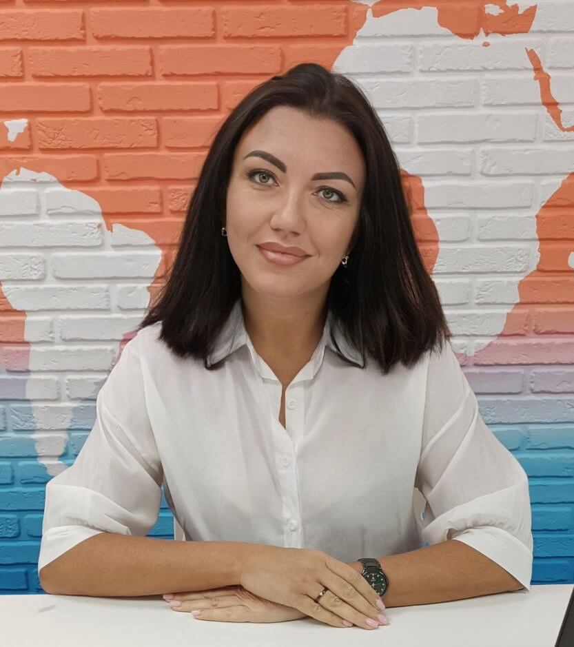 menedzher mochalova yuliya nikolayevna